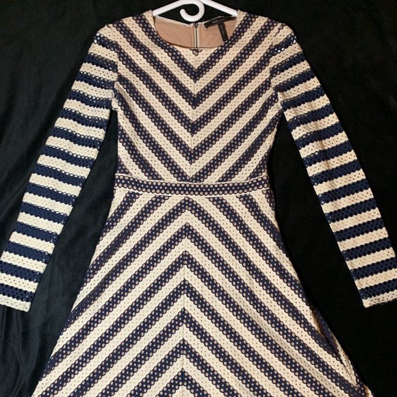 Fit and Flare mini open work dress with exposed zipper - Picture 2 of 10